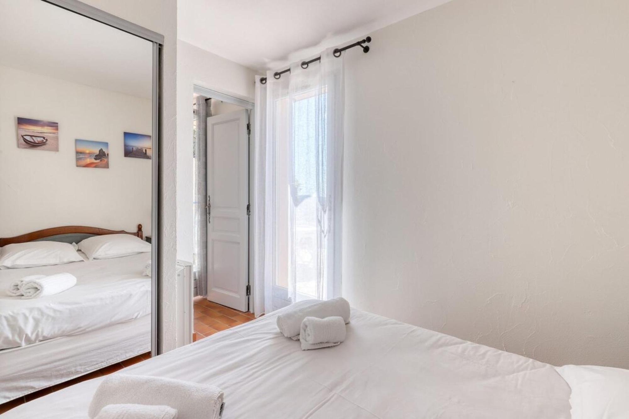 Апартаменты Exceptional View In Saint-Clair For 4 People Ле-Лаванду Экстерьер фото