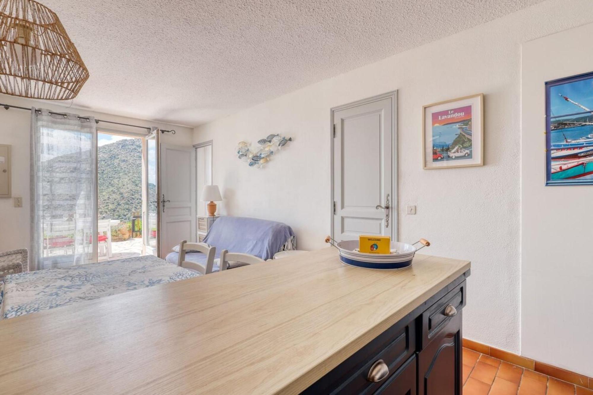Апартаменты Exceptional View In Saint-Clair For 4 People Ле-Лаванду Экстерьер фото
